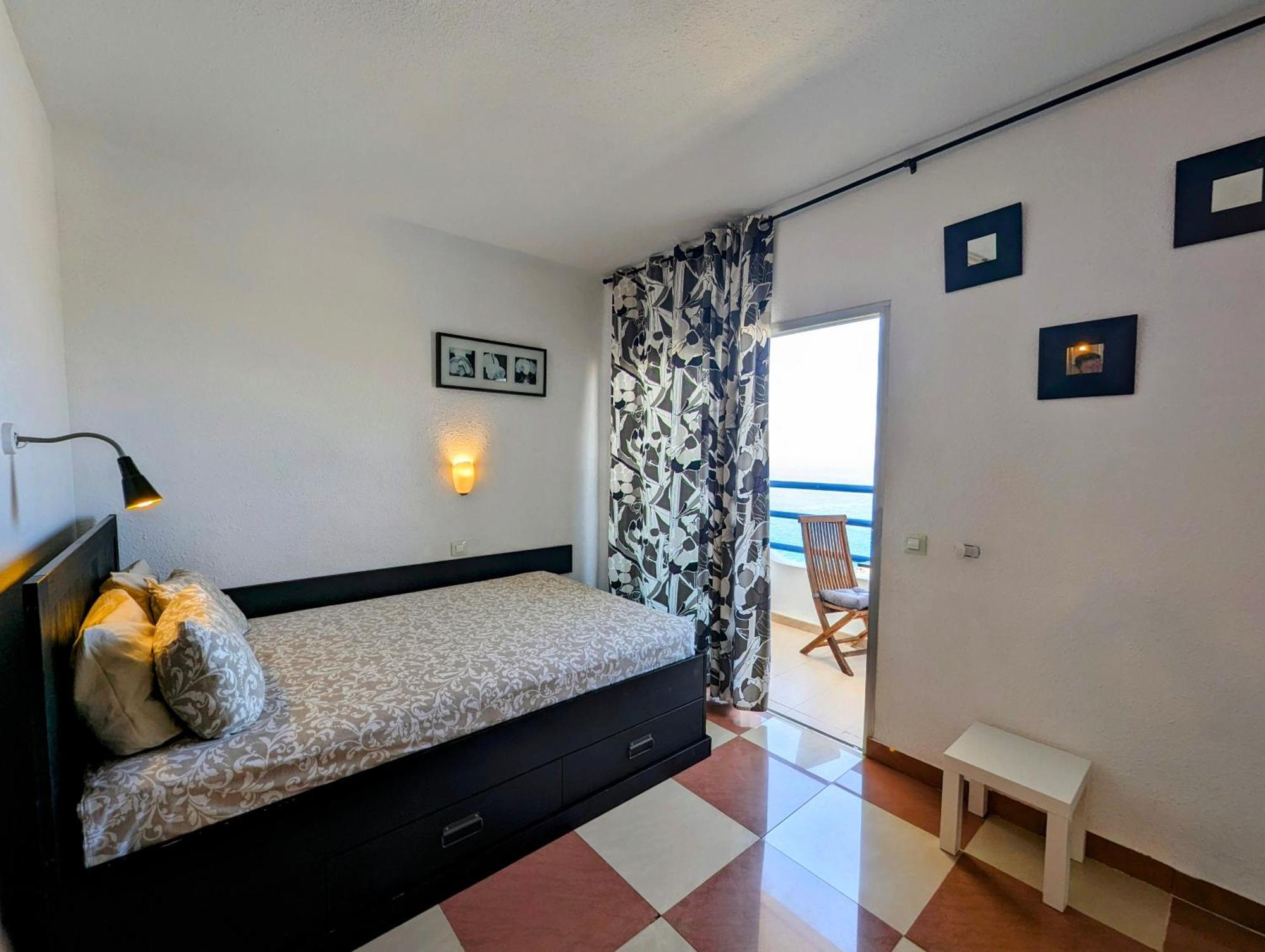 Studio Playa Paraiso Tenerife - Ocean View And Internet Wifi Optical Fiber - For Rent Lejlighed Eksteriør billede